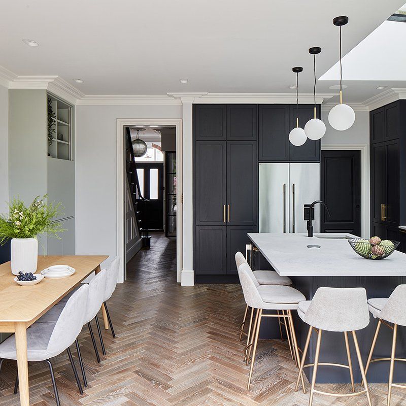 Continuous Flooring Eliminates Boundaries