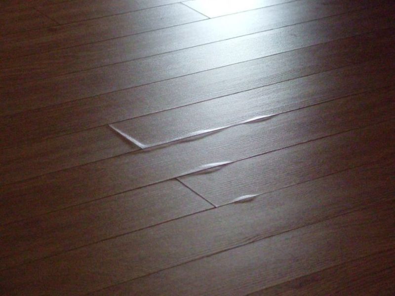 Click-Lock Laminate in Wet Zones