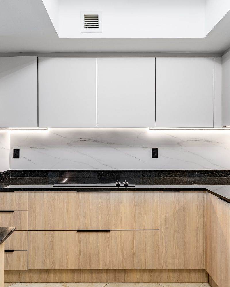 Kitchen Cabinet Refacing