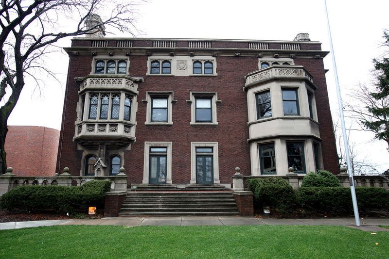 Mather Mansion - Cleveland (1910)