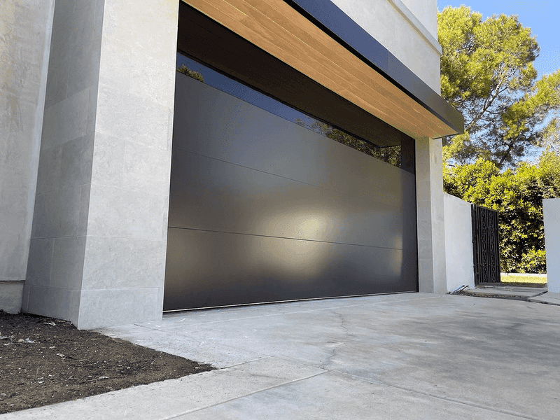 Flush Panel Minimalism