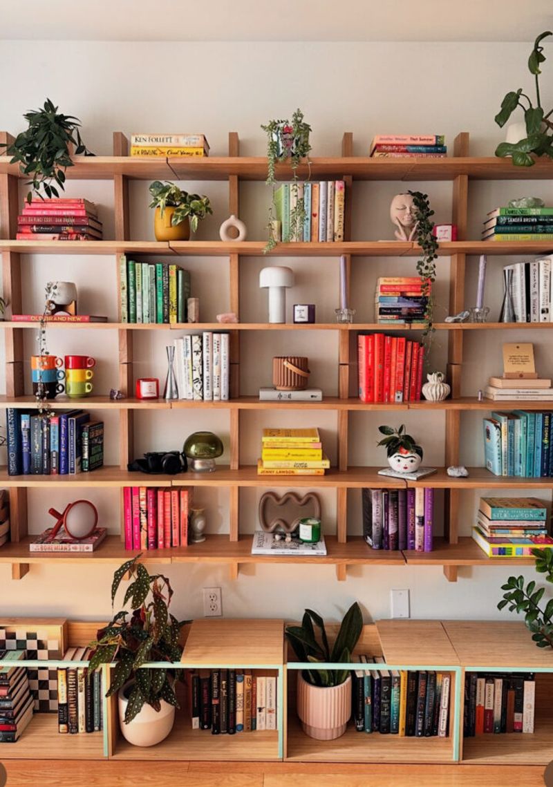Arrange Books By Color For Visual Harmony