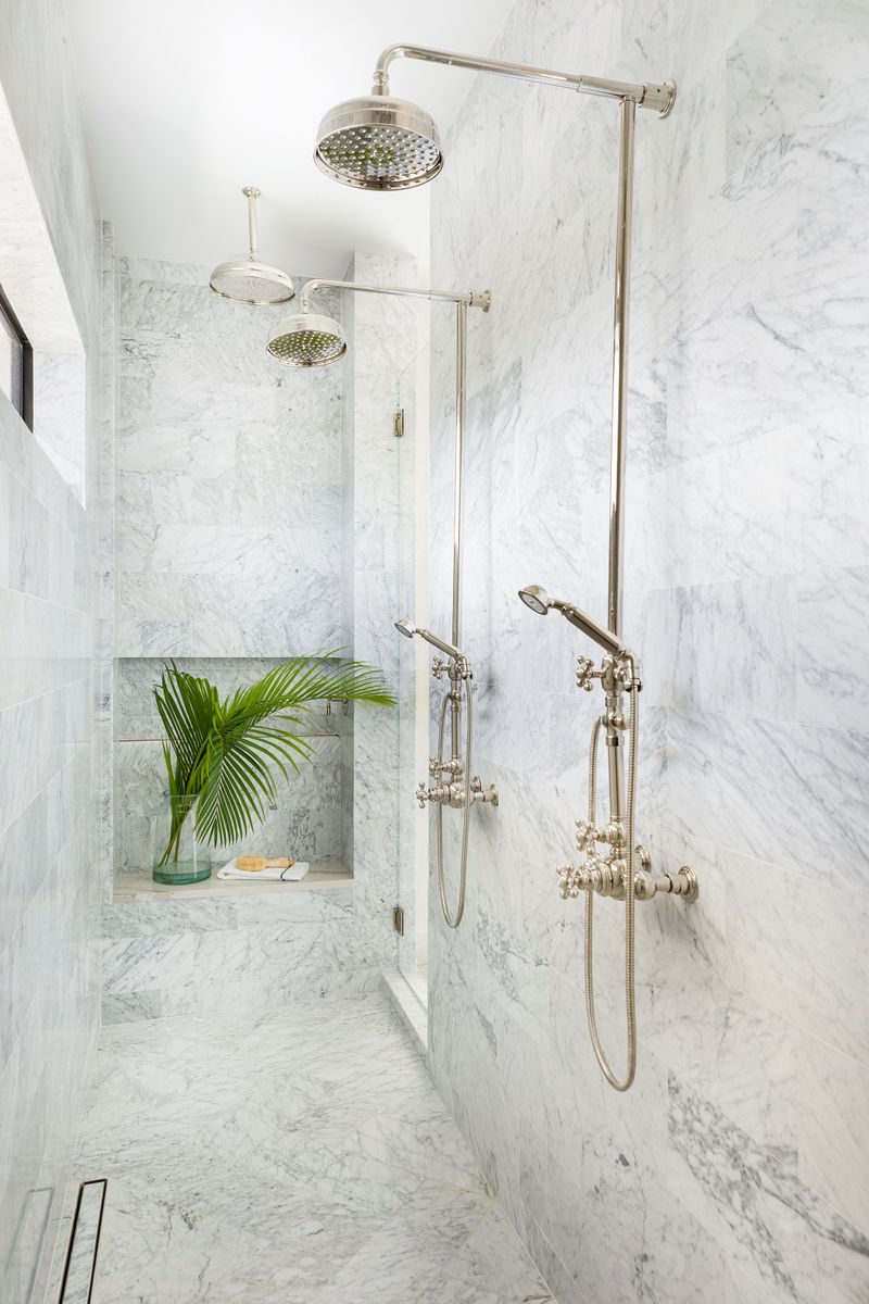 Multiple Showerhead Spa Experience