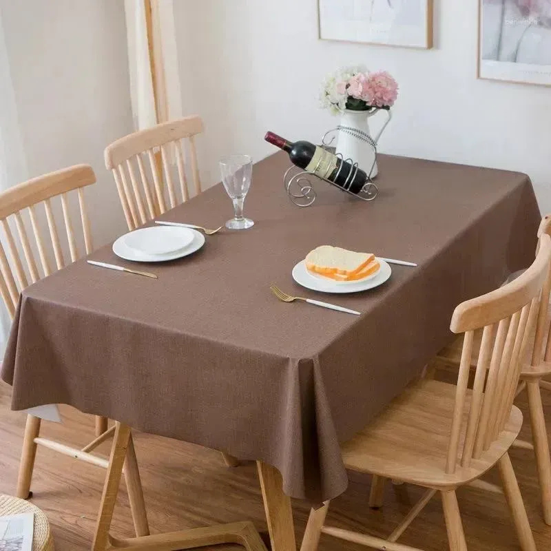 Use a Solid Color Tablecloth