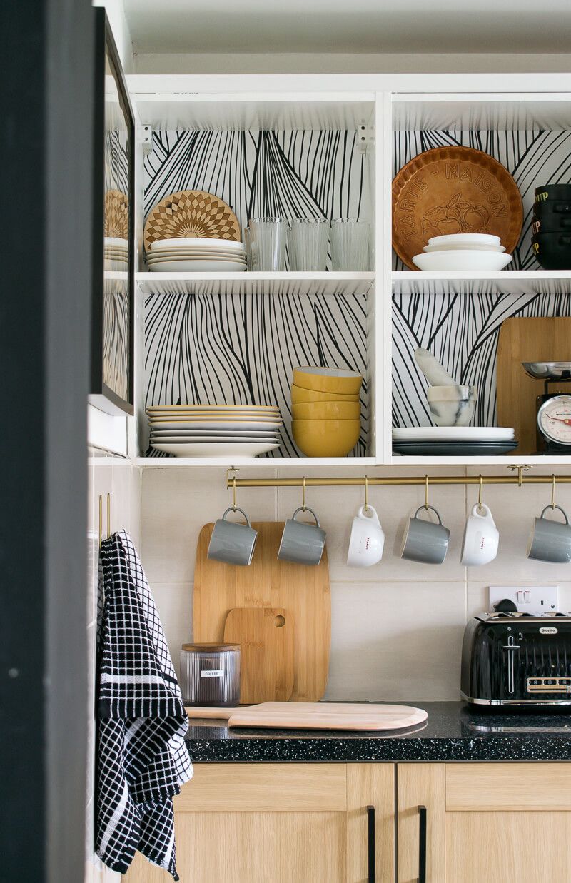 Cabinet Door Disappearance