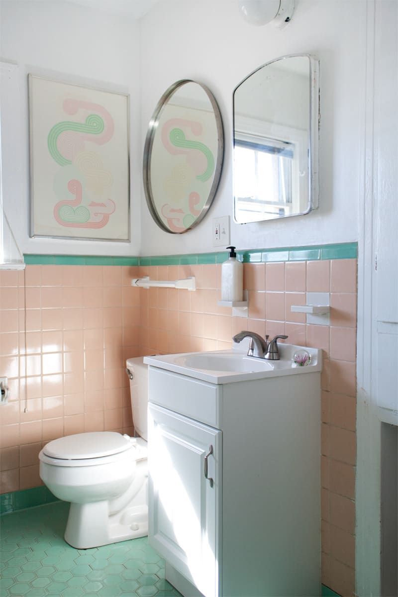 Teal And Pink Bathroom Fixtures
