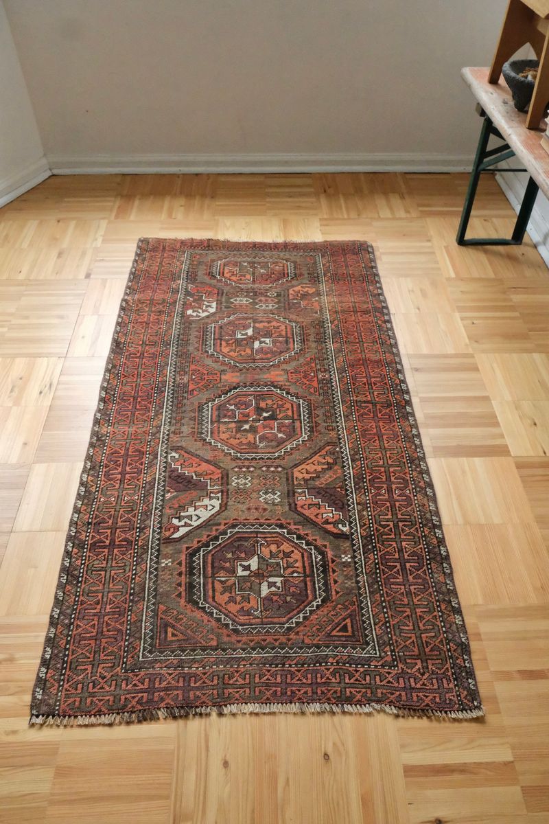 Incorporate A Vintage Rug Instead Of A Runner