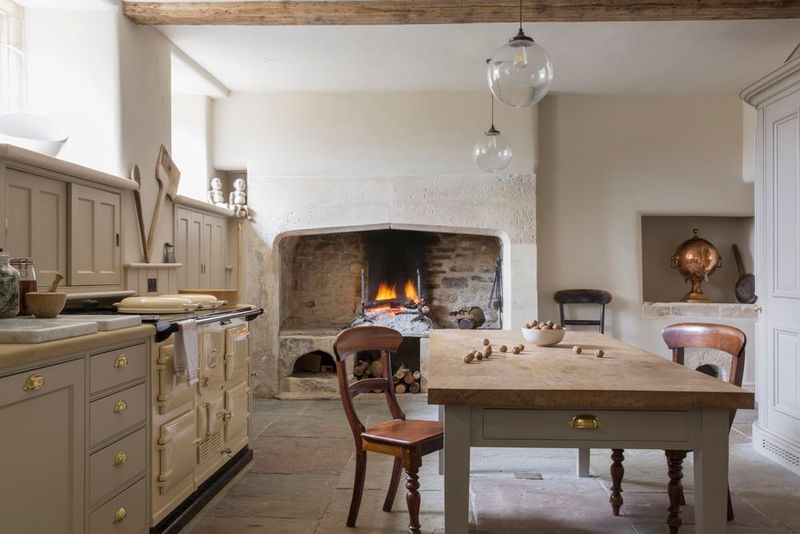 Open Hearth Cooking Fireplaces