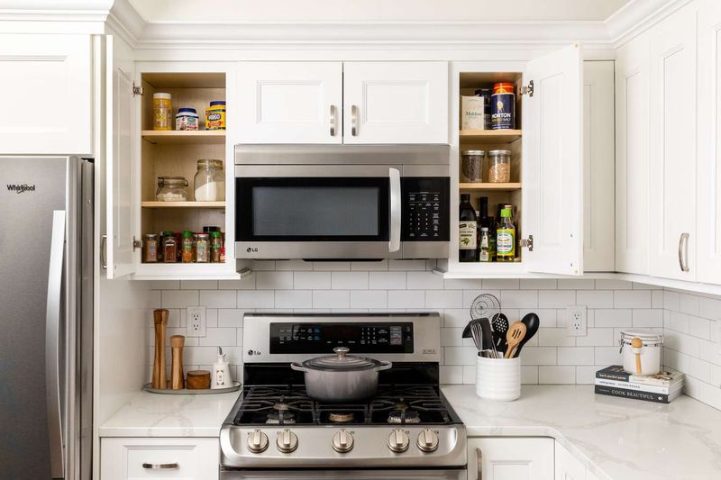 Outdated Kitchen Appliances