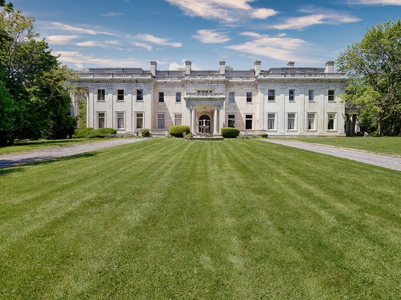 The Woolworth Estate - Glen Cove