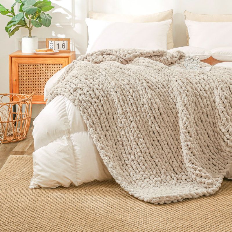 Luxurious Throw Blanket