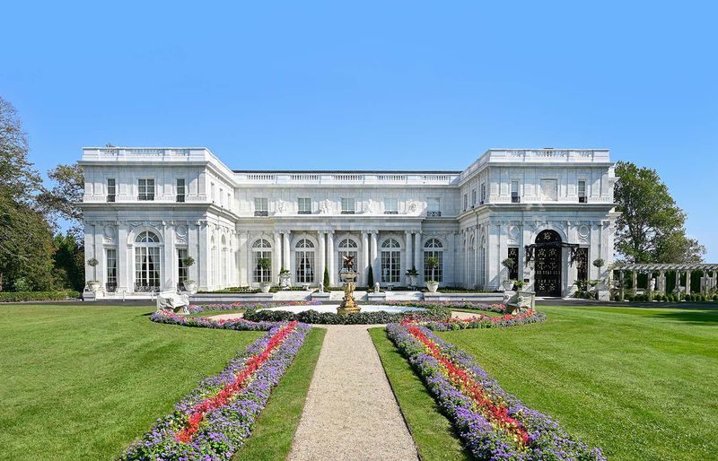 Rosecliff