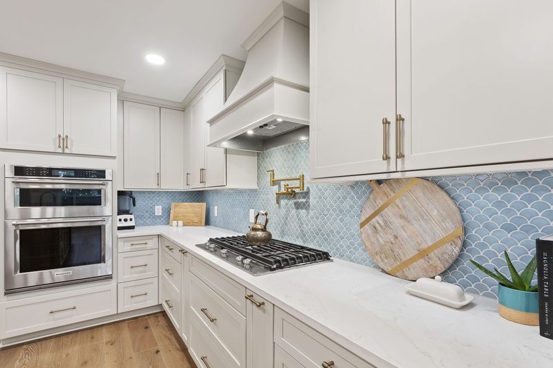 Close Cabinet Doors
