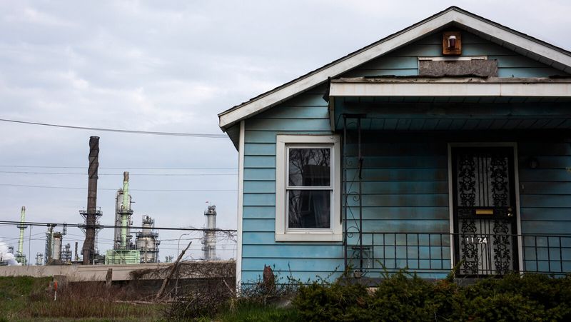 Homes Near Polluting Industries