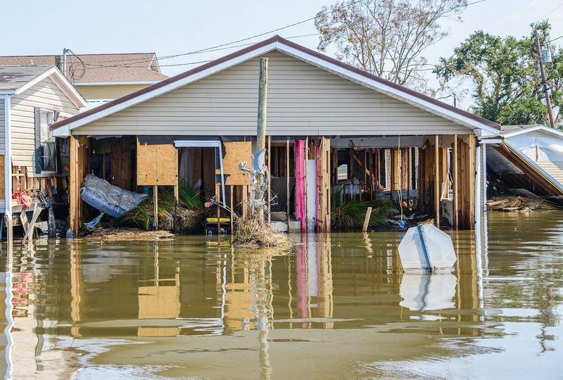 Coastal Properties Without Flood Protection