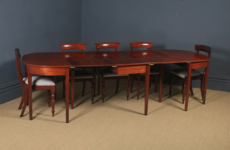 Colonial Revival Dining Sets