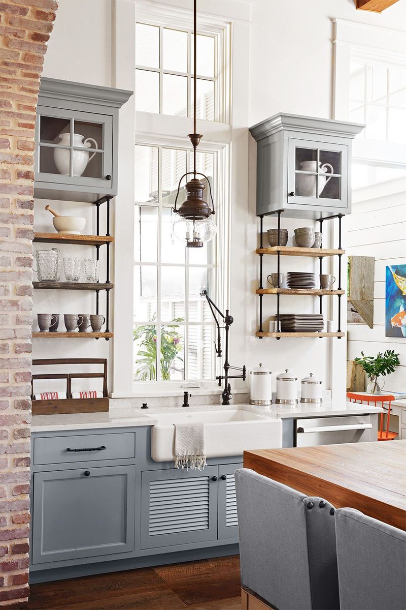 Open Shelving Mixed With Cabinets