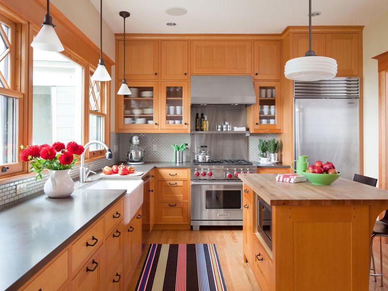 Outdated Cabinet Color Schemes