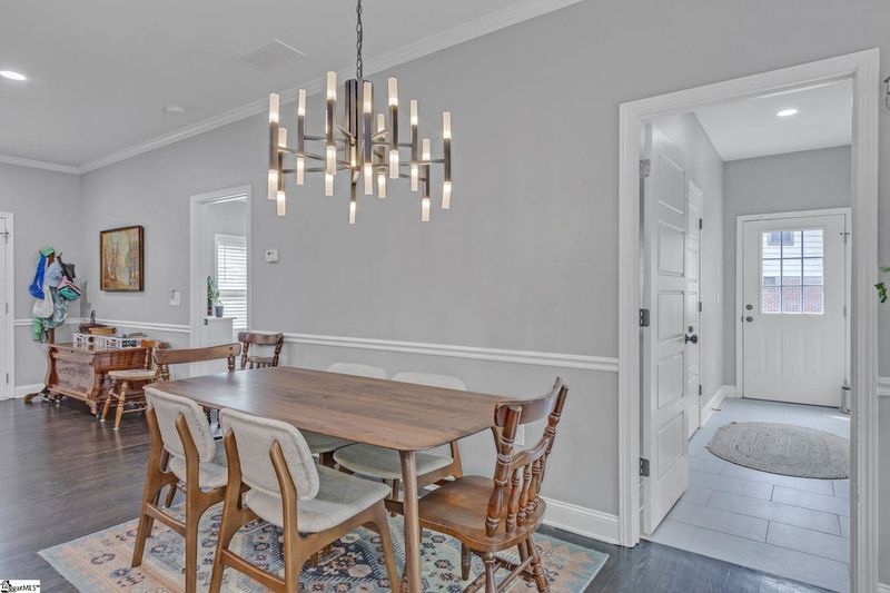 Modern Dining Room