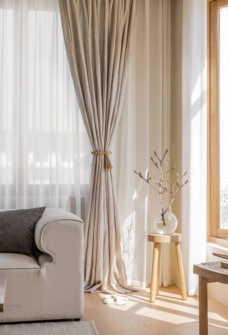 Pale Linen