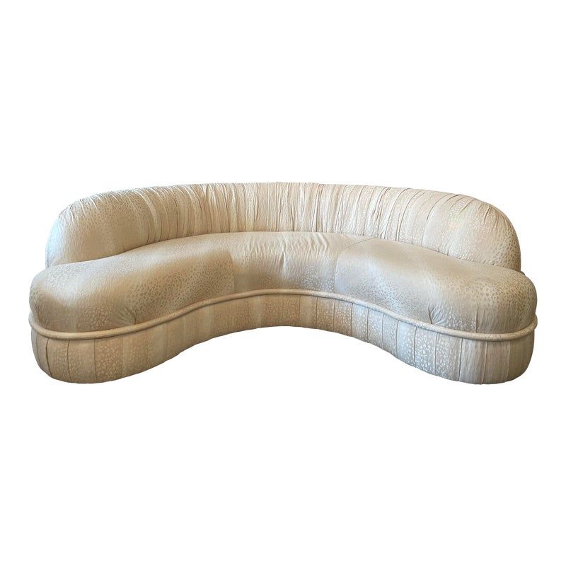 Incorporate Curved and Modular Seating