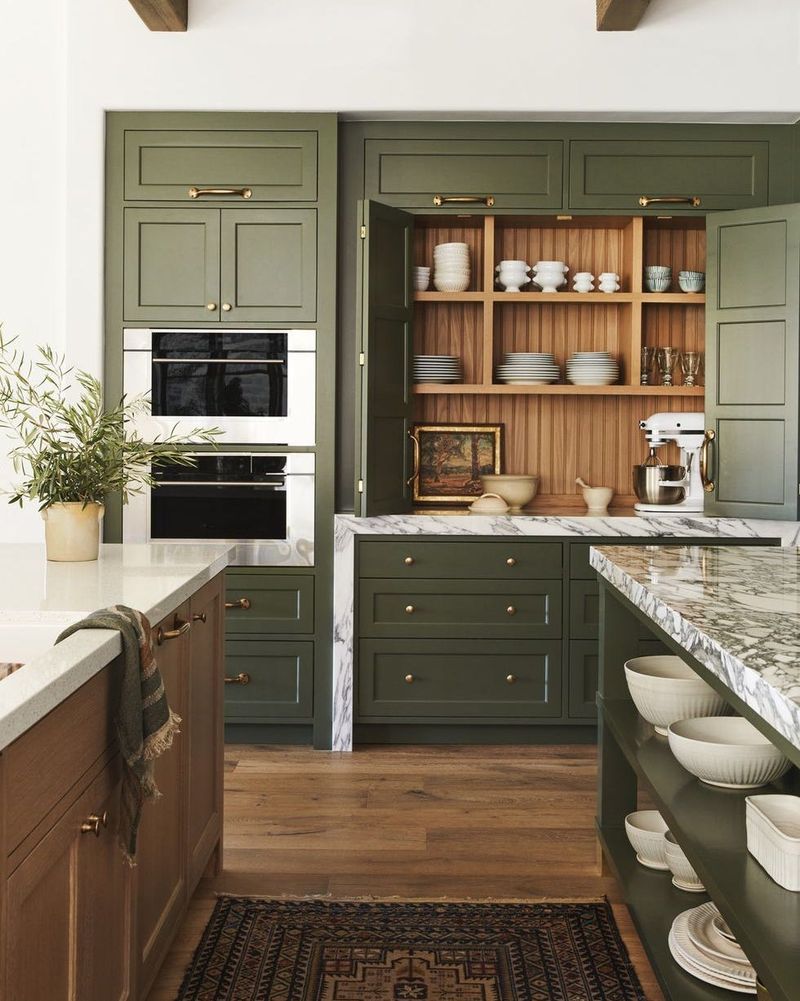 Colorful Cabinet Interiors