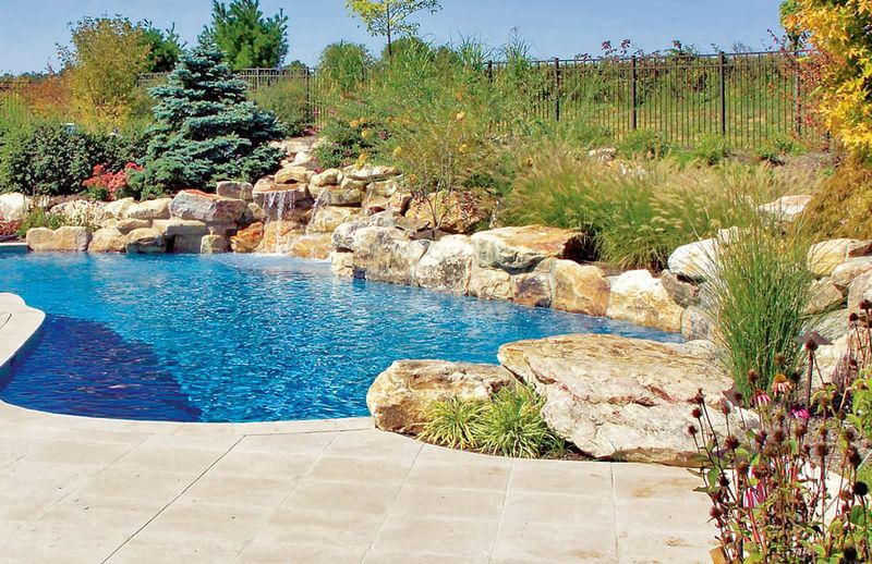Natural Rock Integration