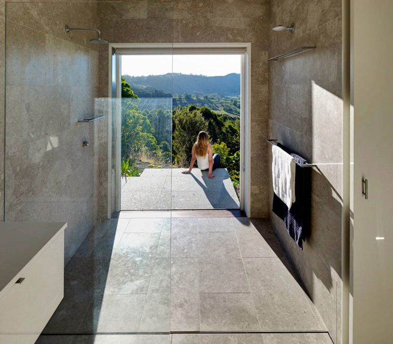 Indoor-Outdoor Connection