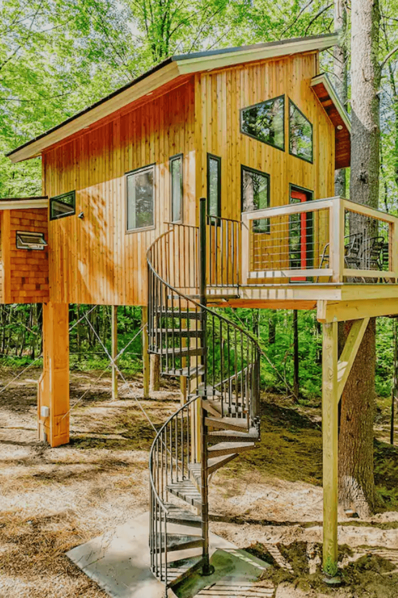 Treehouse-Inspired Loft