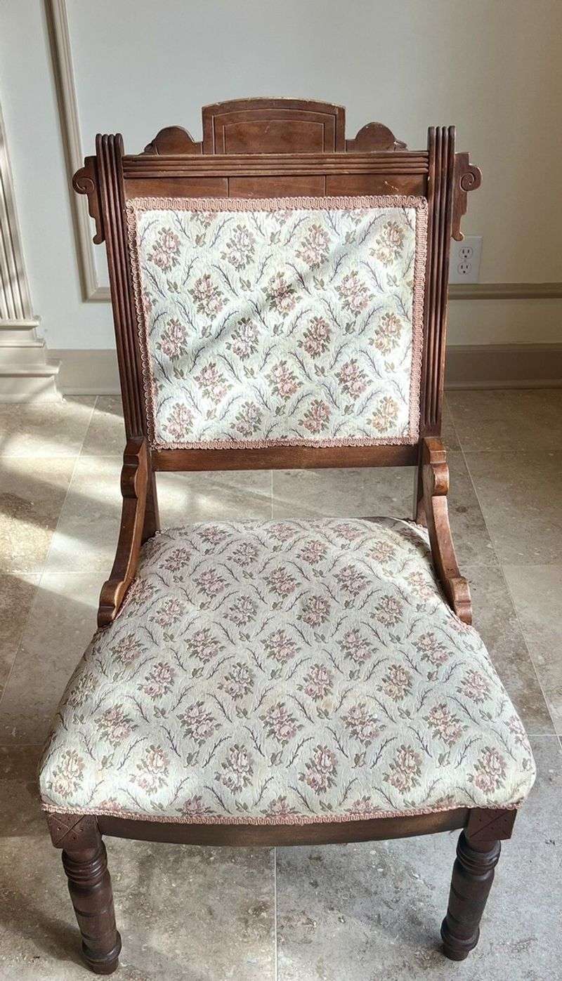 Not Worth Much: Eastlake Parlor Chairs