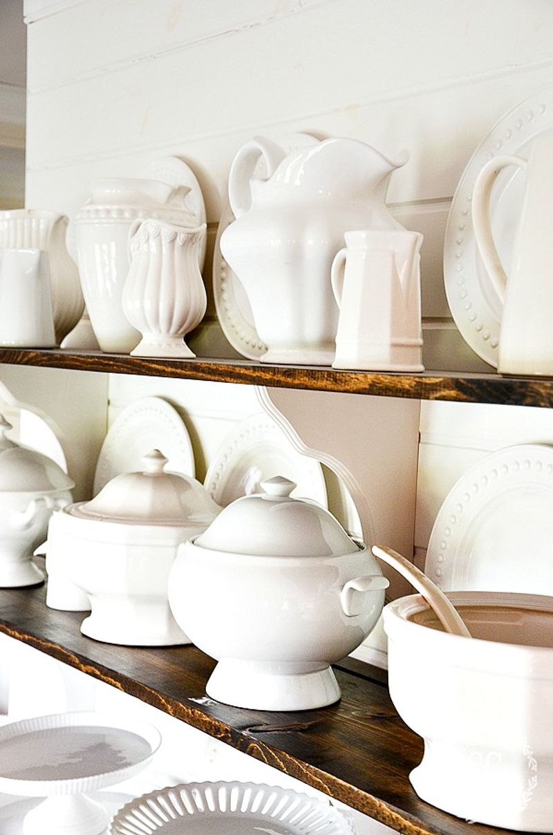 Open Shelving Simplicity