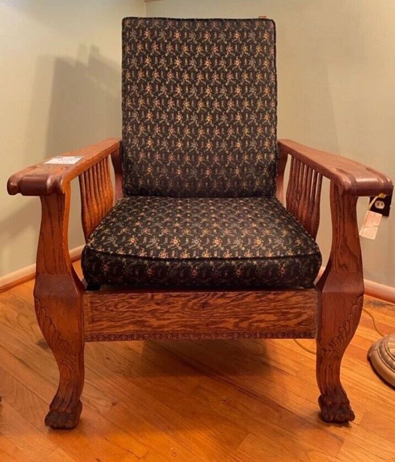 Arts & Crafts Movement Furniture: Handcrafted Gold