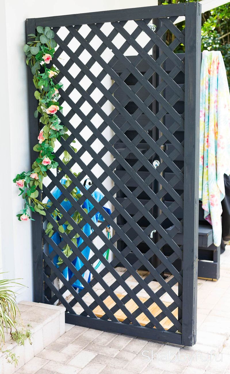 Plastic Lattice Screens