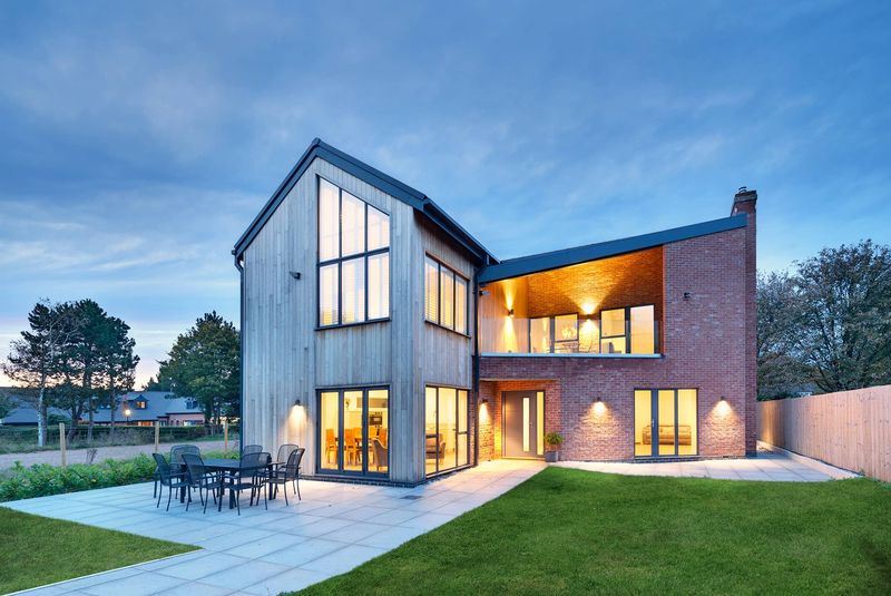 Modern British Eco-Homes