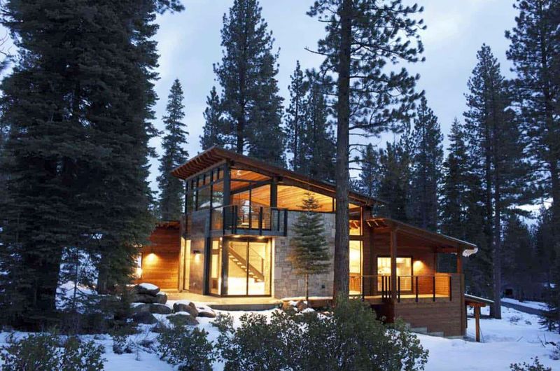 Modular Mountain Retreat