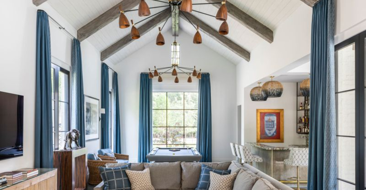 People Who Stage Homes Say Which 8 Mistakes Make Your Home Look Cheap And Which 8 Things Make It Look Expensive