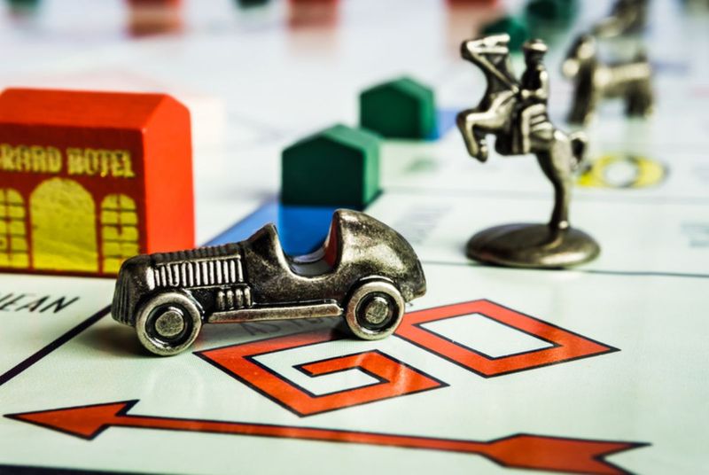 Vintage Board Games With All The Pieces
