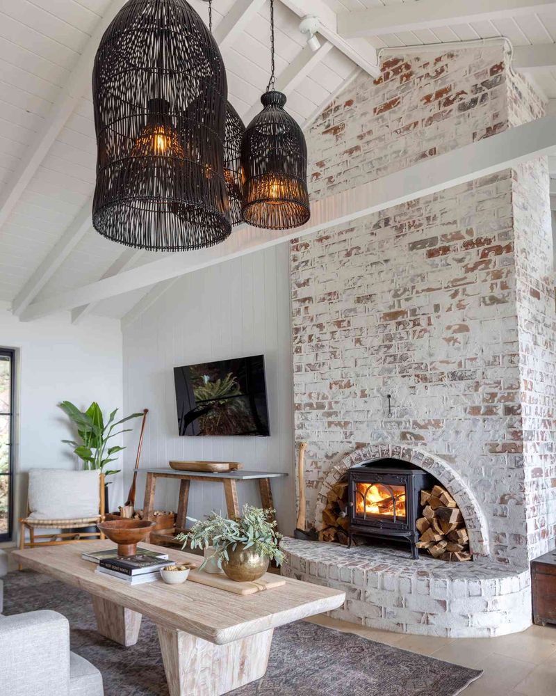 Weathered Brick Accents