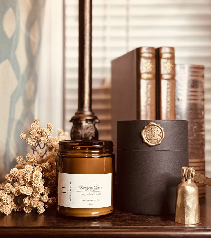 Scented Candles That Outlast Relationships
