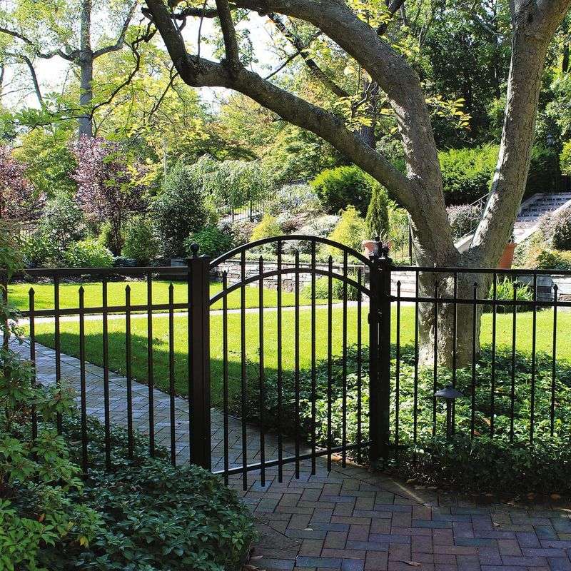 Decorative Circle-Top Aluminum Panels