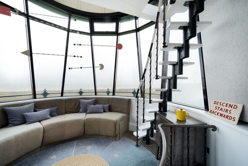 Lighthouse Lookout Home