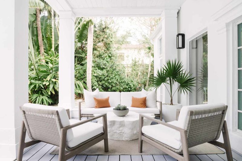 The Porch-to-Nowhere Problem