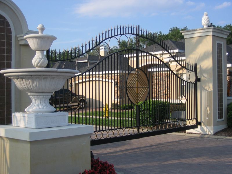 Arched Gate Aluminum Entrances