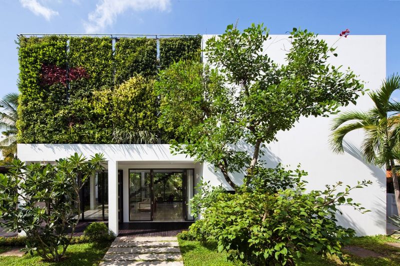 Vertical Garden Villa