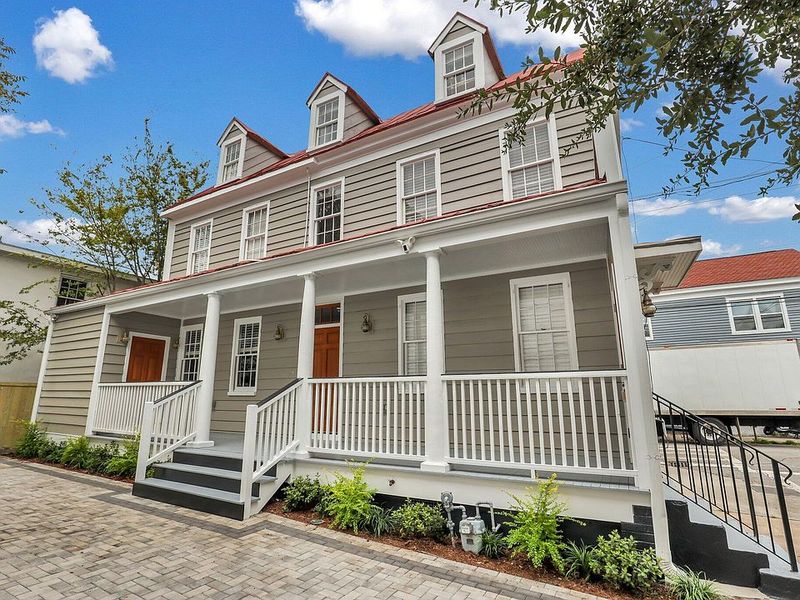 2. 1865 Charleston Single in Elliotborough