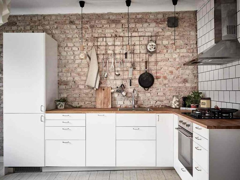 Whitewashed Brick: Flour-Dusted Walls That Welcome Mess