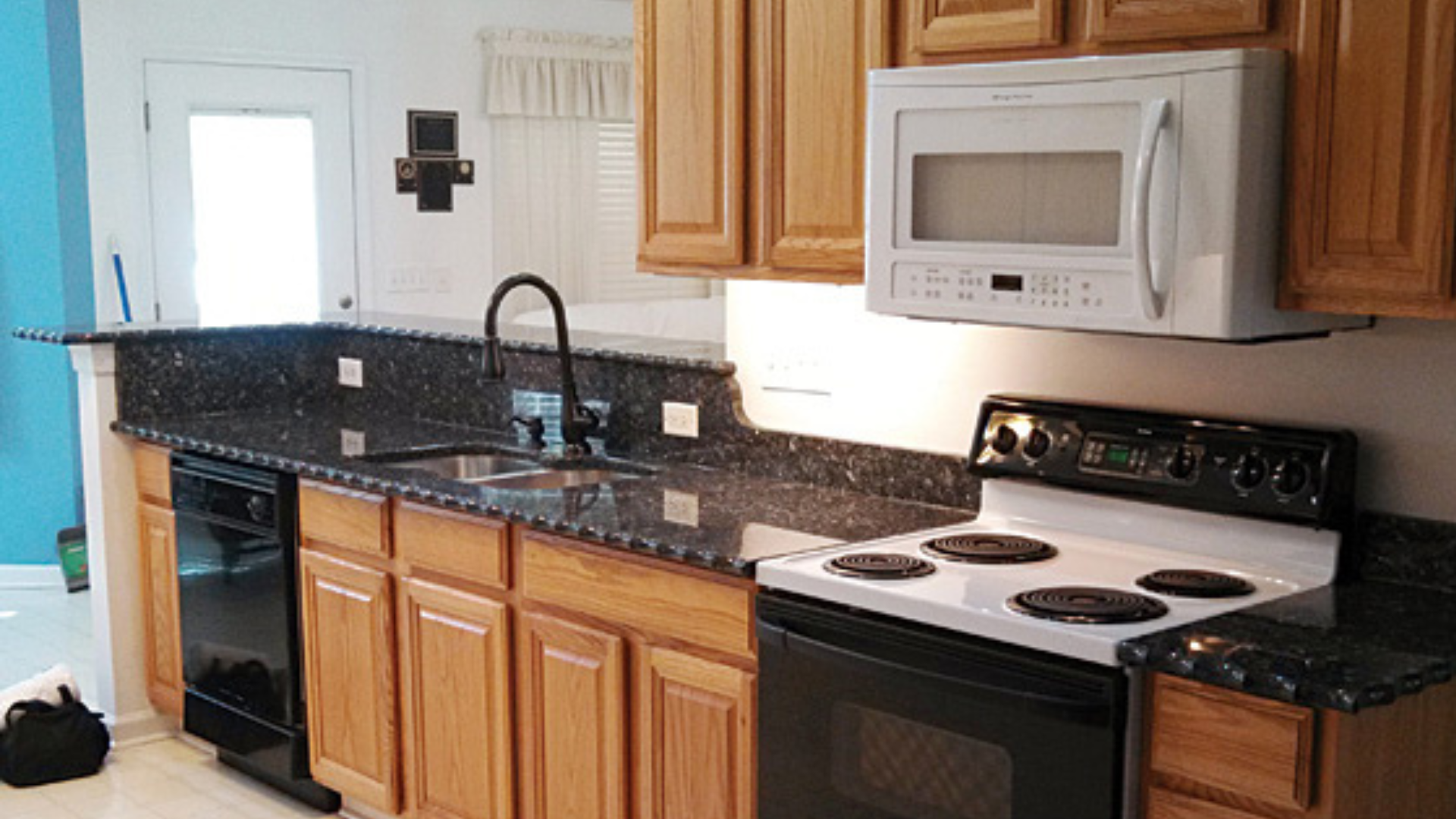 scalloped edges kitchen design