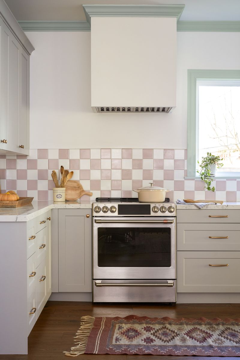 Two-Tone Checkerboard: Not Your Grandma's Pattern