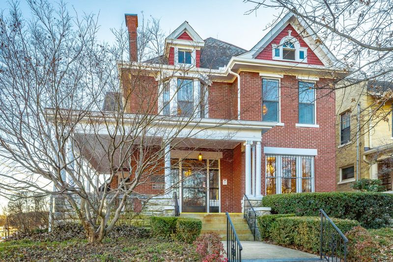 The Wraparound Porch That Belongs on a Postcard