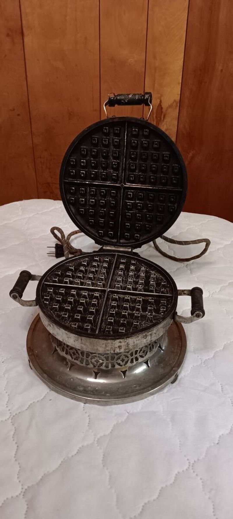 Waffle Iron